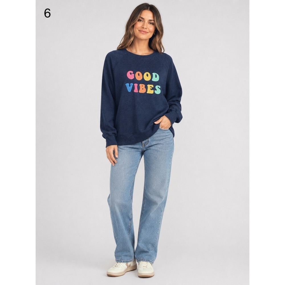 Wildfox Sweatshirt Womens Small Blue Cotton Polyester Shaggy "Good Vibes"‎